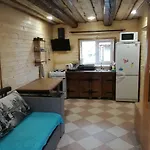 V Gorakh Lodge Izky